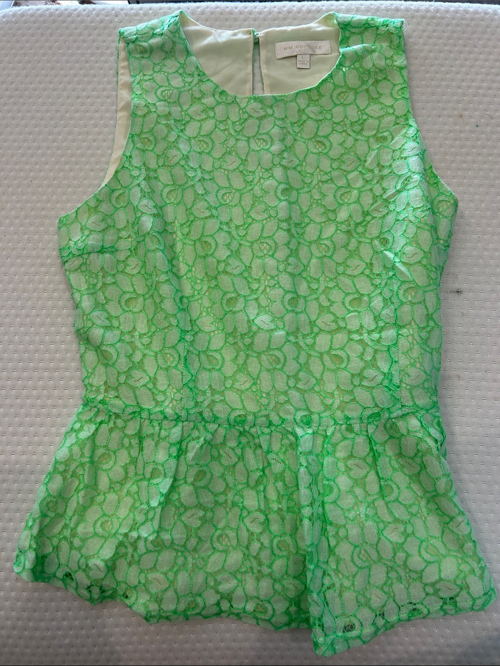 MM Couture white and Green Lace Floral Peplum  Top Blouse -sz L